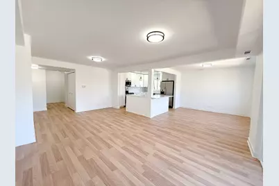 207 Uteg Street #302, Crystal Lake, IL 60014 - Photo 6