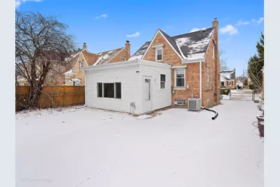 4912 N Mulligan Avenue, Chicago, IL 60630 - Photo 24