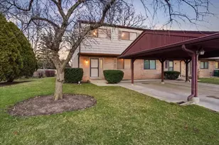 413 Buffalo Trail, Wheeling, IL 60090 - Photo 2