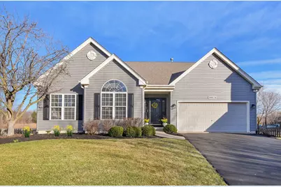 39W578 Newton Square, Geneva, IL 60134 - Photo 1