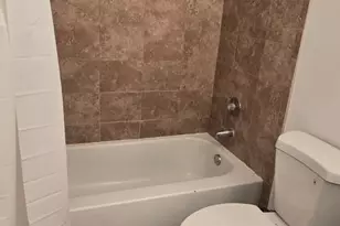 325 Bayview Point, Schaumburg, IL 60194 - Photo 10