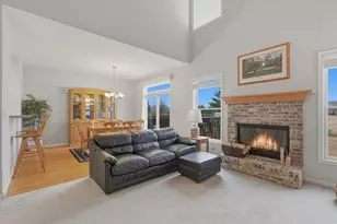1063 Inverness Dr, Antioch, IL 60002 - Photo 8