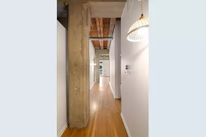 333 S Desplaines Street #302, Chicago, IL 60661 - Photo 2