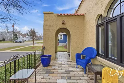 338 S Lake Street, Grayslake, IL 60030 - Photo 6