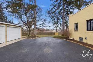 338 S Lake St, Grayslake, IL 60030 - Photo 60