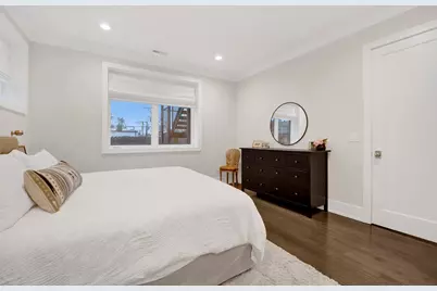 2744 N Mildred Avenue #2, Chicago, IL 60614 - Photo 18