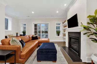 2744 N Mildred Avenue #2, Chicago, IL 60614 - Photo 6