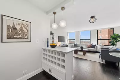 2626 N Lakeview Avenue #607, Chicago, IL 60614 - Photo 8