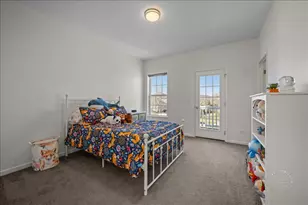 3681 Congressional Pkwy, Elgin, IL 60124 - Photo 20