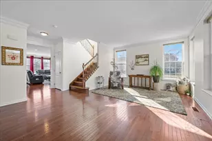 3681 Congressional Pkwy, Elgin, IL 60124 - Photo 4