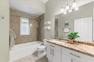 1617 N Oakley Ave, Chicago, IL 60647 - Photo 16