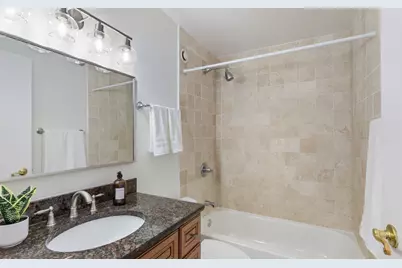 1122 N Clark Street #1403, Chicago, IL 60610 - Photo 20