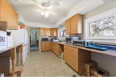 479 N Lake Street, Aurora, IL 60506 - Photo 6