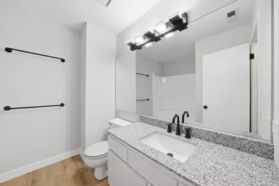 402 Trenton Court, Aurora, IL 60504 - Photo 8