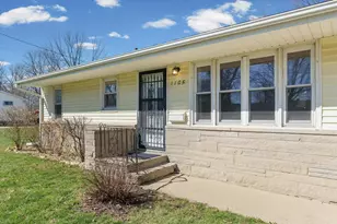 1105 Roselawn St, Paxton, IL 60957 - Photo 26