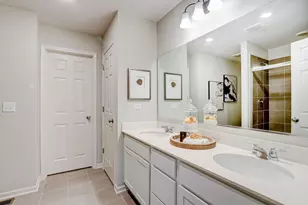 317 Monica Ln, Oswego, IL 60543 - Photo 26