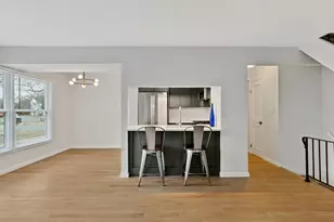 406 Inverrary Ln, Deerfield, IL 60015 - Photo 4