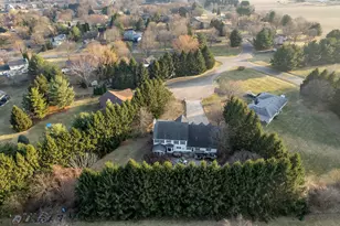 9695 Ridgeview Rd, Belvidere, IL 61008 - Photo 4