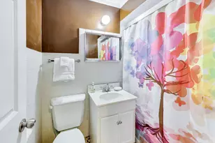 2437 Crawford Ave, Evanston, IL 60201 - Photo 20