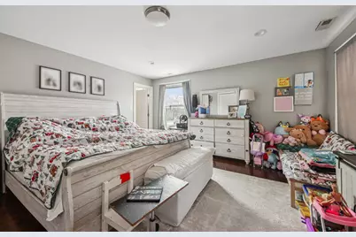 2900 W Glenlake Avenue, Chicago, IL 60659 - Photo 32