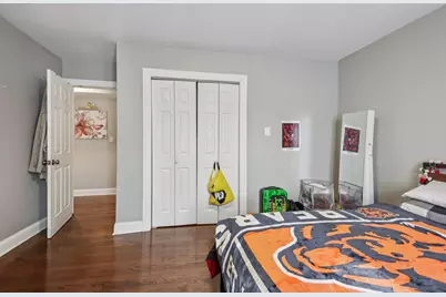 2900 W Glenlake Avenue, Chicago, IL 60659 - Photo 26