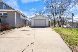 602 S Vermillion St, Streator, IL 61364 - Photo 26