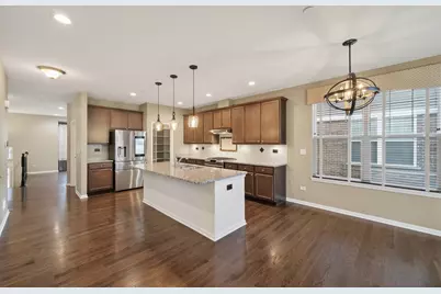 1437 N Charles Avenue, Naperville, IL 60563 - Photo 14