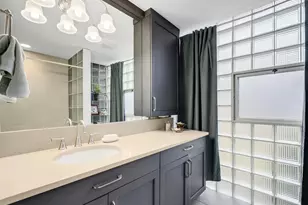 821 N Catherine Ave, La Grange Park, IL 60526 - Photo 12