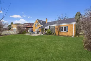 821 N Catherine Ave, La Grange Park, IL 60526 - Photo 22