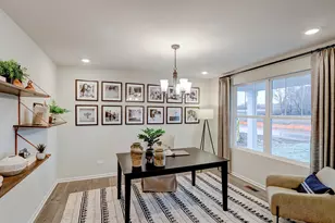 138 Piper Glen Ave, Oswego, IL 60543 - Photo 4