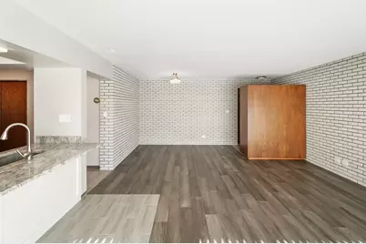 318 Walker Avenue #4, Highland Park, IL 60035 - Photo 6