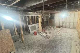 7754 S Wood St, Chicago, IL 60620 - Photo 8