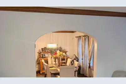 10215 S Charles Street, Chicago, IL 60643 - Photo 6