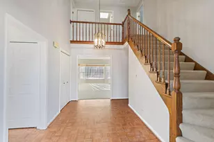 43 Ravenscraig Ln, Inverness, IL 60067 - Photo 2