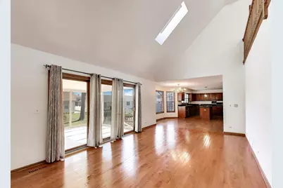 1219 Montego Court, Elk Grove Village, IL 60007 - Photo 18