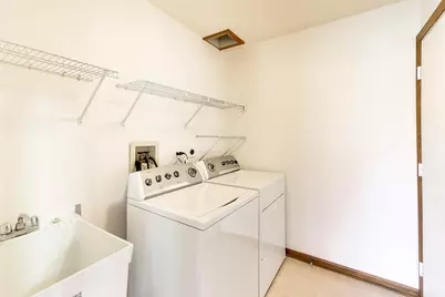 1219 Montego Court, Elk Grove Village, IL 60007 - Photo 22