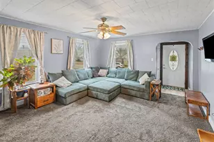 120 E Bennett St, Salem, IL 62881 - Photo 10