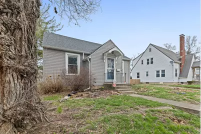 120 E Bennett Street, Salem, IL 62881 - Photo 4