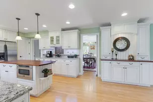 4 Ashford Ct, South Barrington, IL 60010 - Photo 8