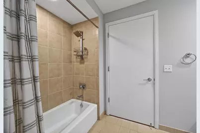 60 E Monroe Street #1903, Chicago, IL 60603 - Photo 14