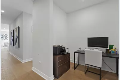 360 W Erie Street #5A, Chicago, IL 60654 - Photo 22