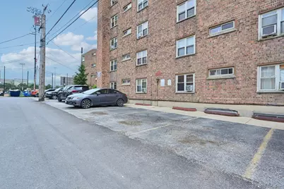 2142 W Rosemont Avenue #1A, Chicago, IL 60659 - Photo 14