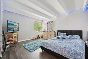 2142 W Rosemont Ave, Chicago, IL 60659 - Photo 10