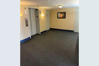 4623 N Chester Avenue #311, Chicago, IL 60656 - Photo 4