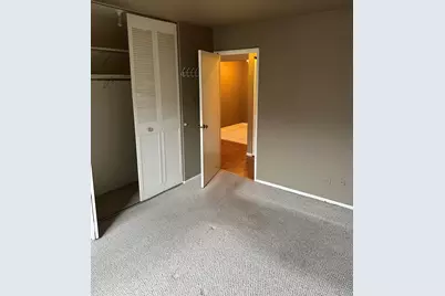 4623 N Chester Avenue #311, Chicago, IL 60656 - Photo 12