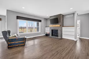 3425 Country Club Ln, Morris, IL 60450 - Photo 16