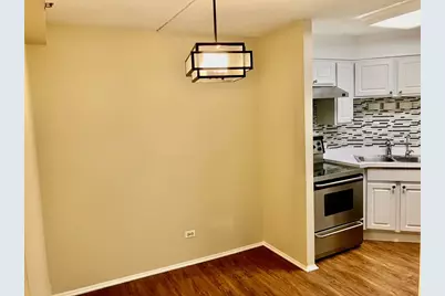 9514 Lawrence Avenue #2204, Schiller Park, IL 60176 - Photo 4