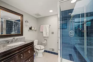 827 N Driveway, Glen Ellyn, IL 60137 - Photo 18