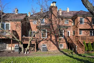 827 N Driveway, Glen Ellyn, IL 60137 - Photo 28