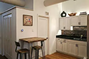 312 N May St, Chicago, IL 60607 - Photo 2